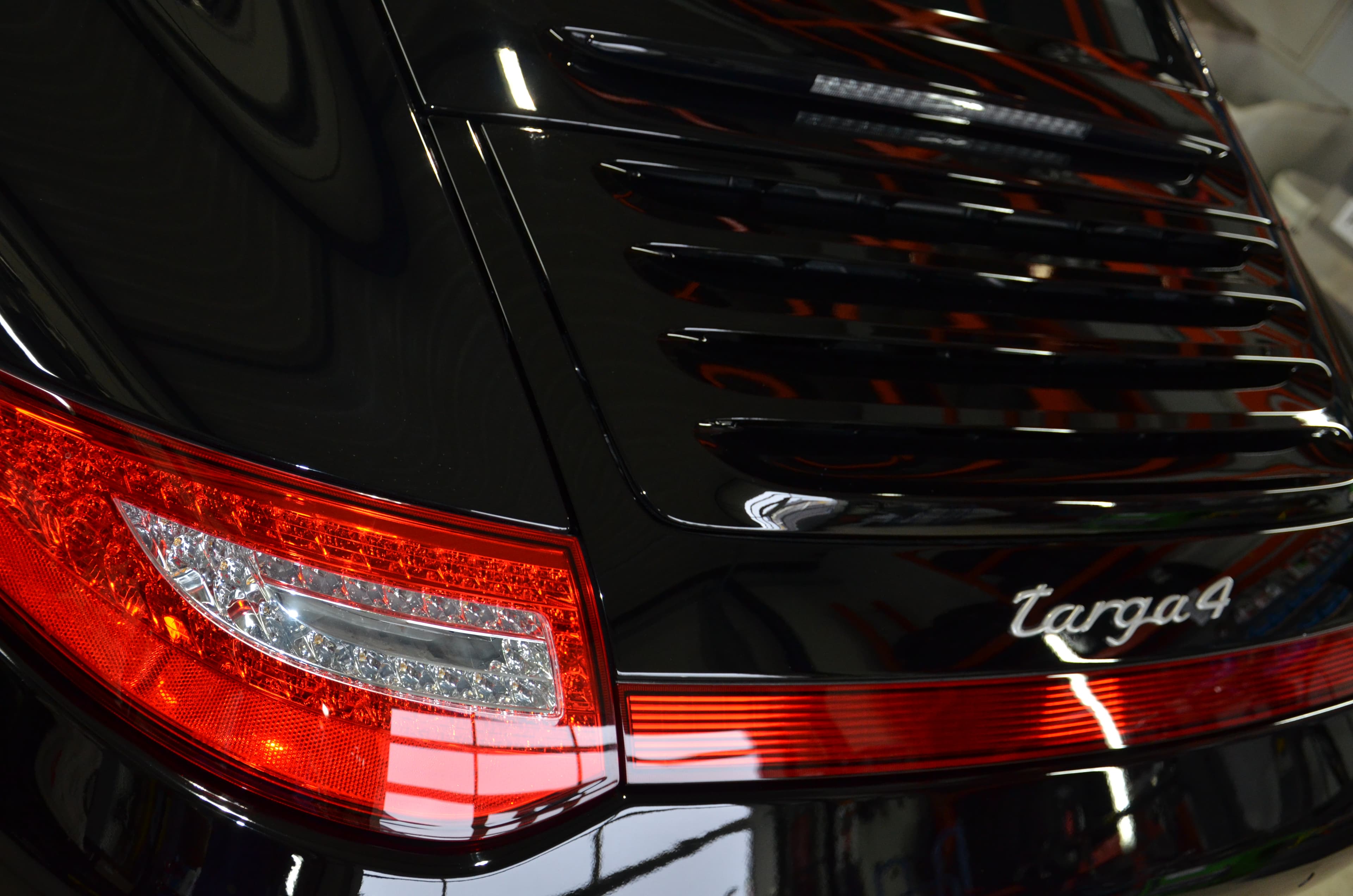 Porsche 911 Targa Heckleuchte und Lamellen Hochglanz