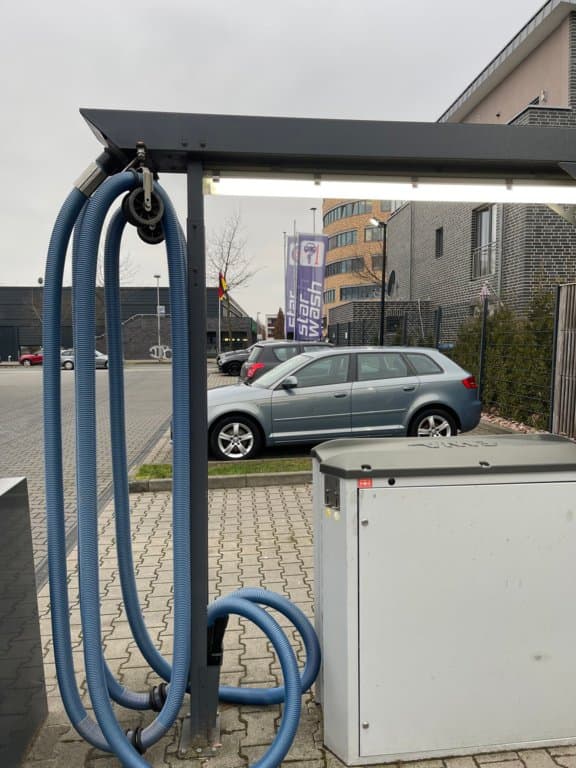 Staubsauger-Säulen im StarWash Waschpark